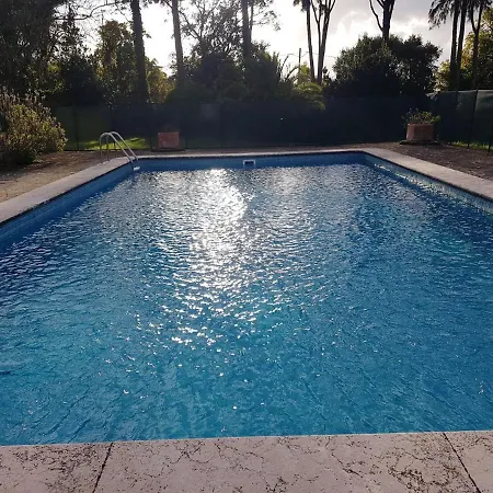 One Bedroom With Shared Pool Enclosed Garden And Wifi At 5 Km Away From The