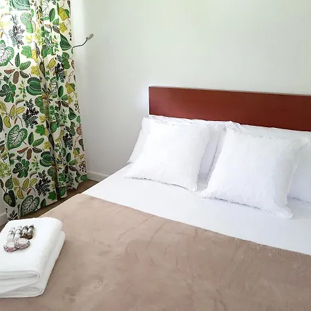 One Bedroom With Shared Pool Enclosed Garden And Wifi At 5 Km Away From The アパート *